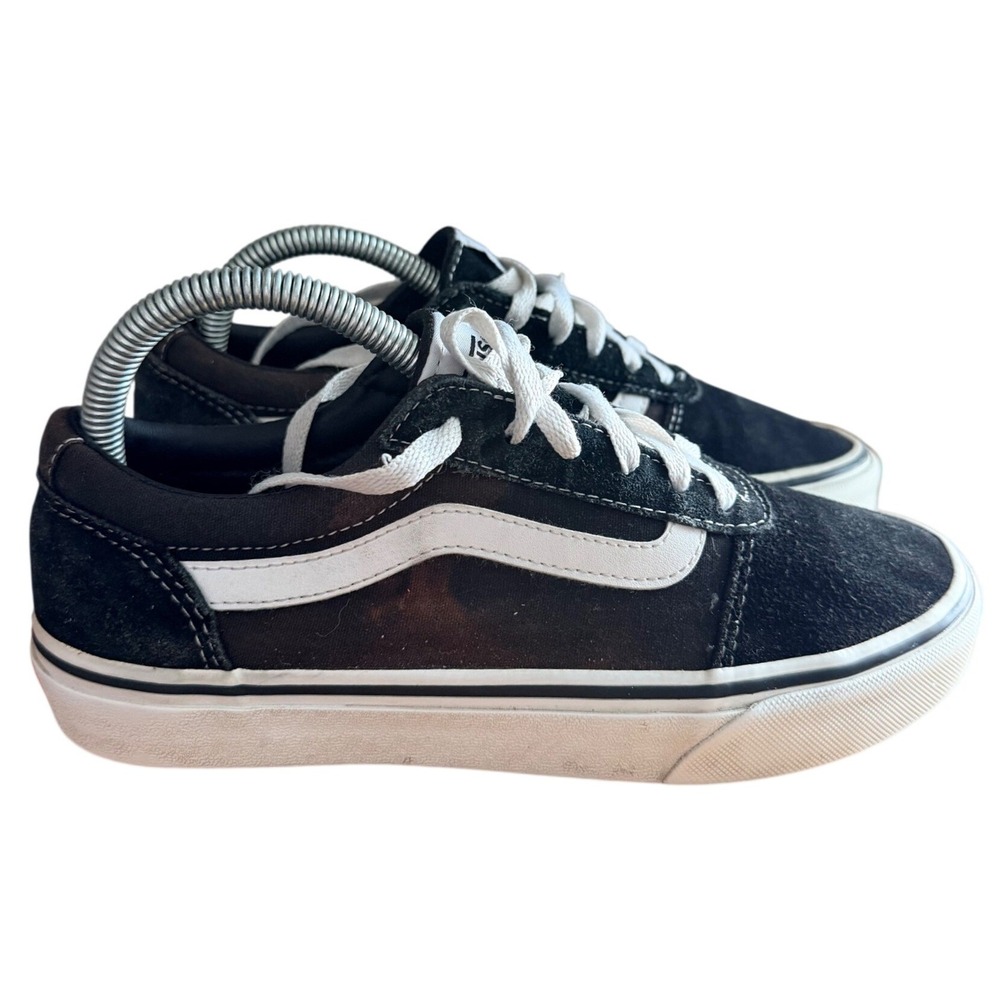 Vans Sneakers Women 7.5 Ward Low Top Black White Suede Canvas EUC